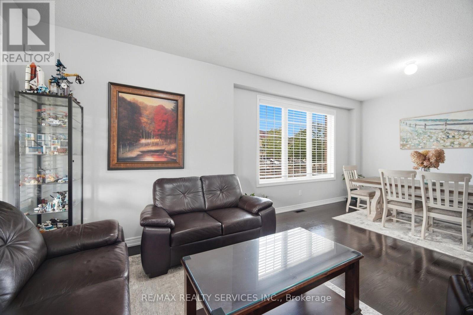39 Templehill Road, Brampton, Ontario  L6R 3S6 - Photo 6 - W13217954