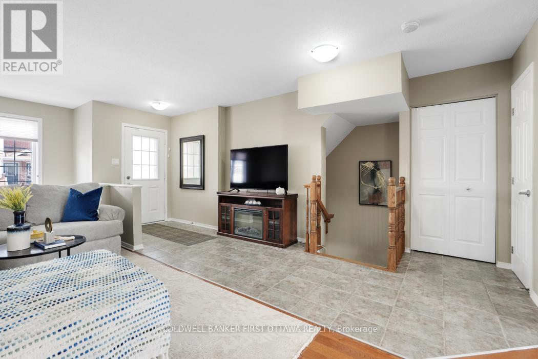 348 Wiffen Private, Ottawa, Ontario  K2H 1G4 - Photo 5 - X12917206
