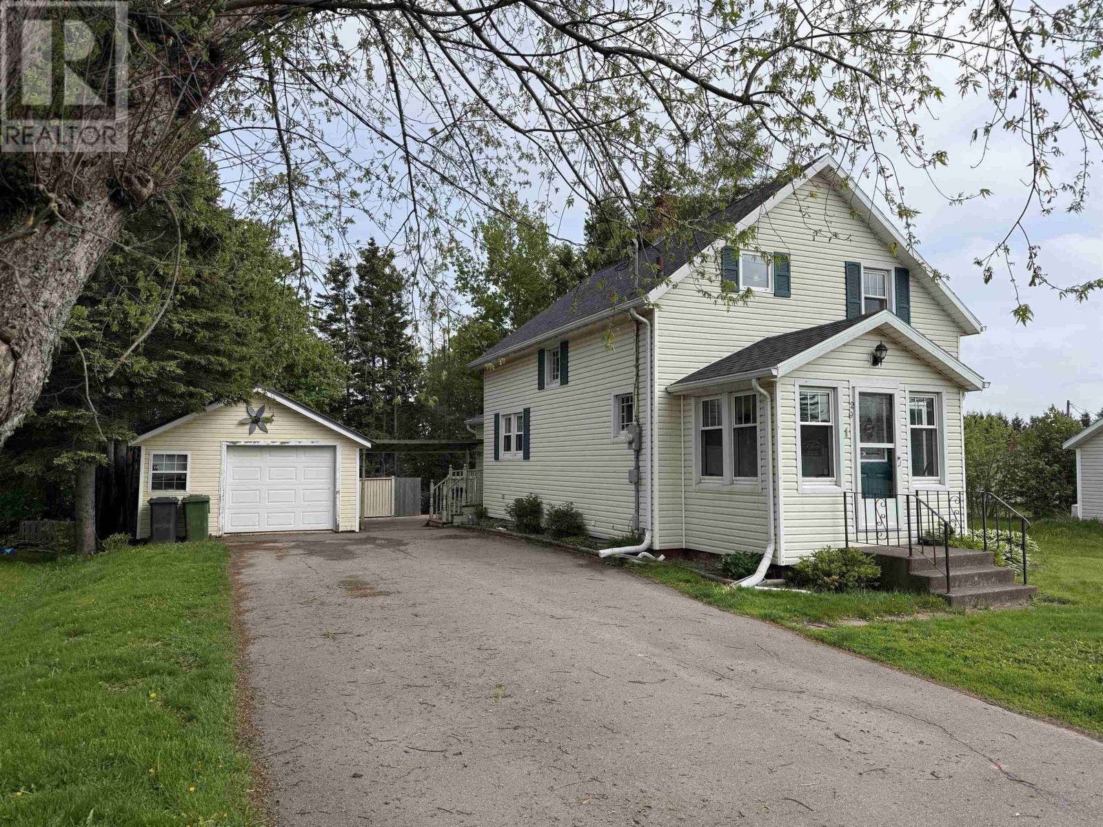 29 Pleasant Street, Kensington, Prince Edward Island  C0B 1M0 - Photo 1 - 202612686