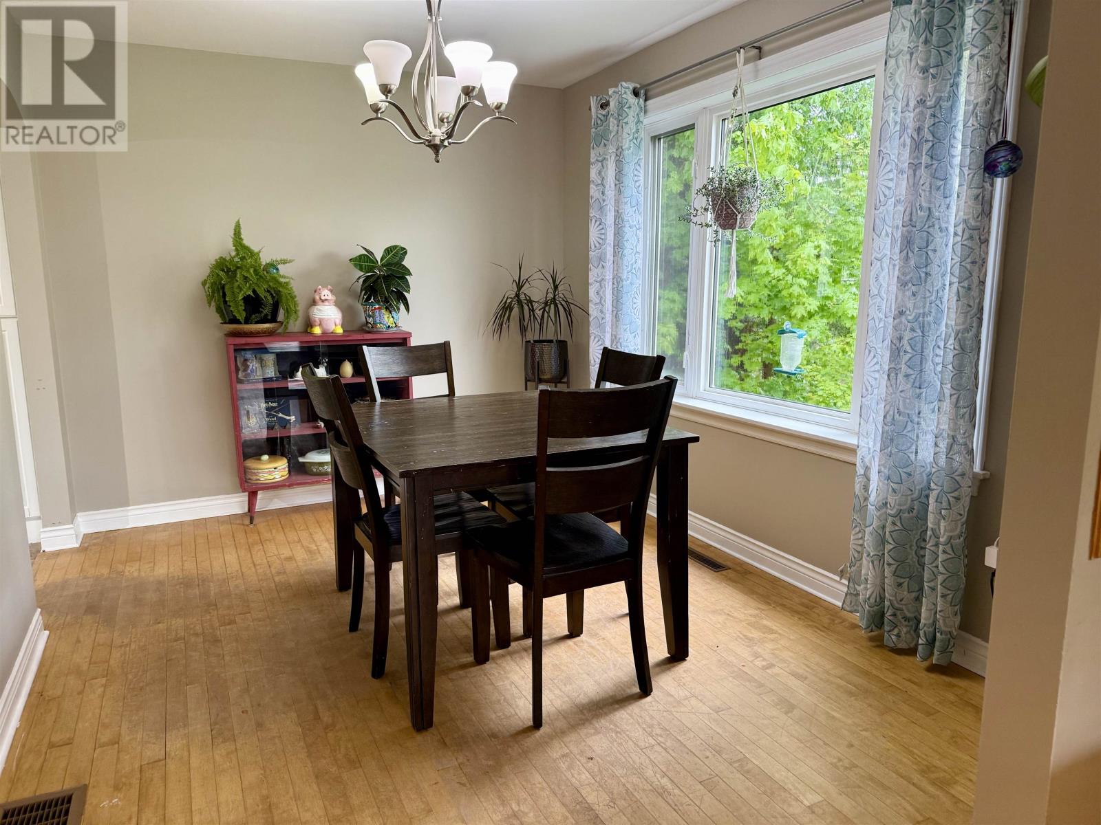 29 Pleasant Street, Kensington, Prince Edward Island  C0B 1M0 - Photo 8 - 202612686