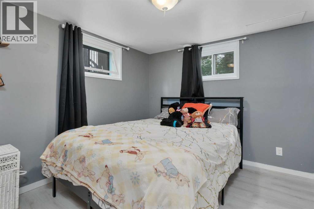 5010 53 Street, Sylvan Lake, Alberta  T4S 1E7 - Photo 29 - A2307510