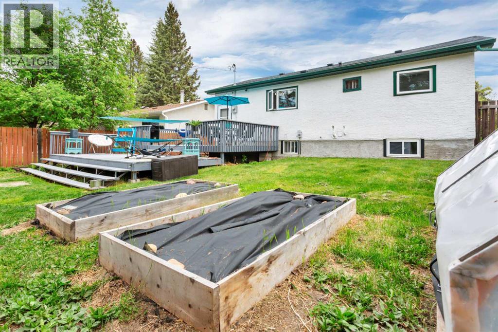 5010 53 Street, Sylvan Lake, Alberta  T4S 1E7 - Photo 41 - A2307510