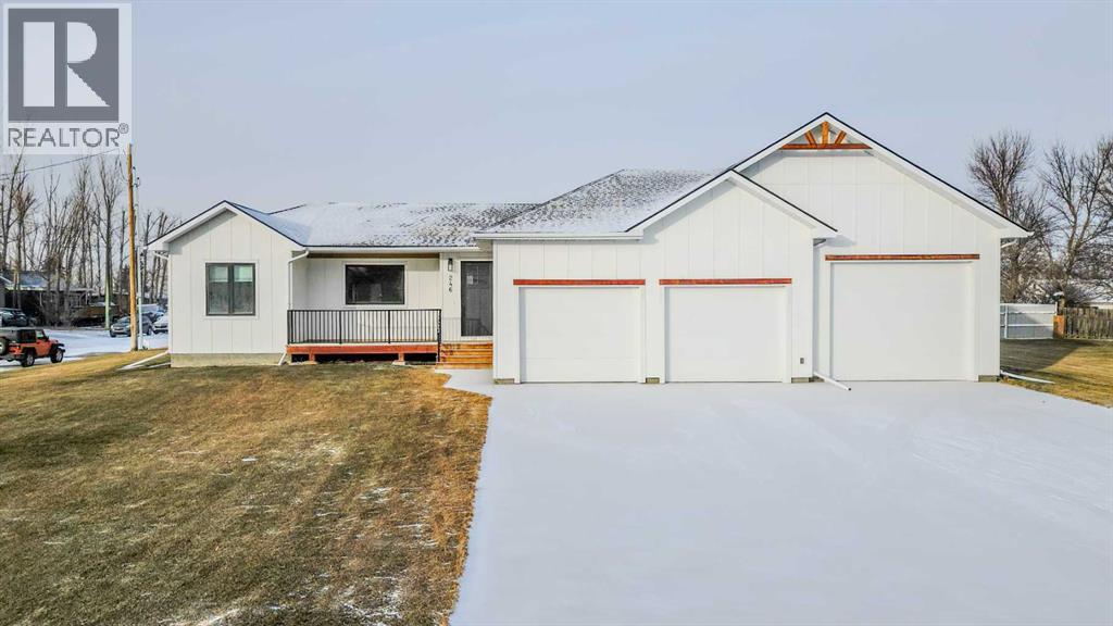 246 4a Street, Stirling, Alberta  T0K 2E0 - Photo 1 - A2280045