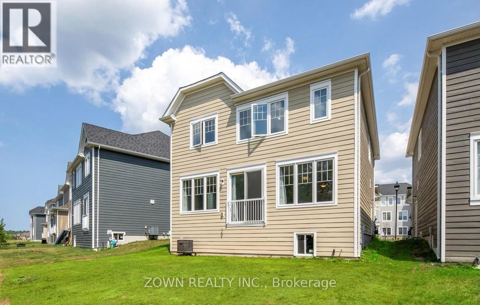 13 Abby Drive, Wasaga Beach, Ontario  L9Z 0K1 - Photo 3 - S13210924