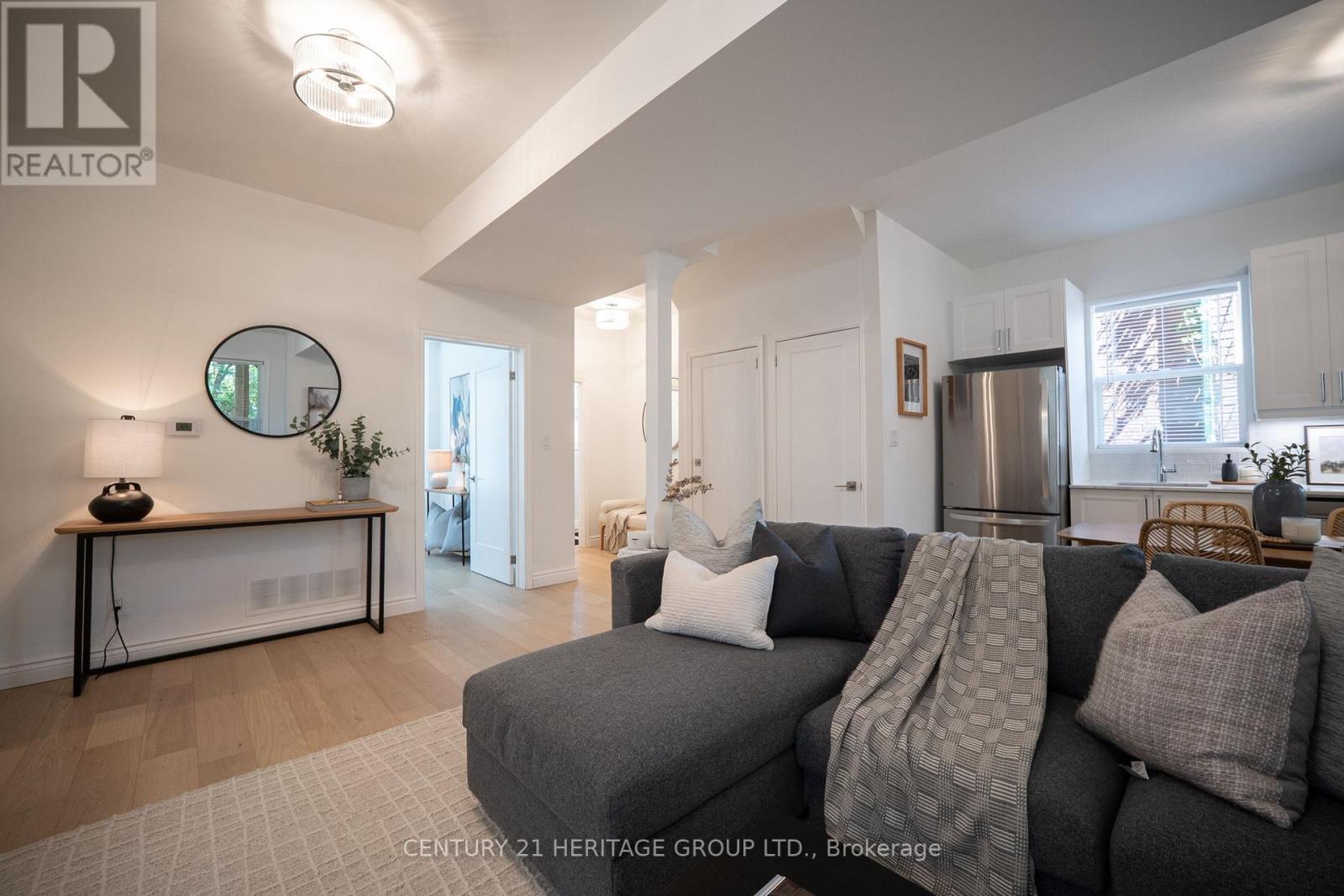295 Locke Street S, Hamilton, Ontario  L8P 4C3 - Photo 9 - X13217896
