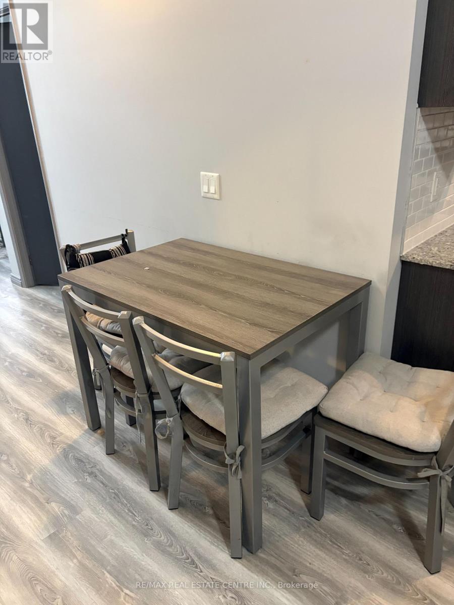 111 - 275f Larch Street, Waterloo, Ontario  N2L 0J3 - Photo 8 - X13217952