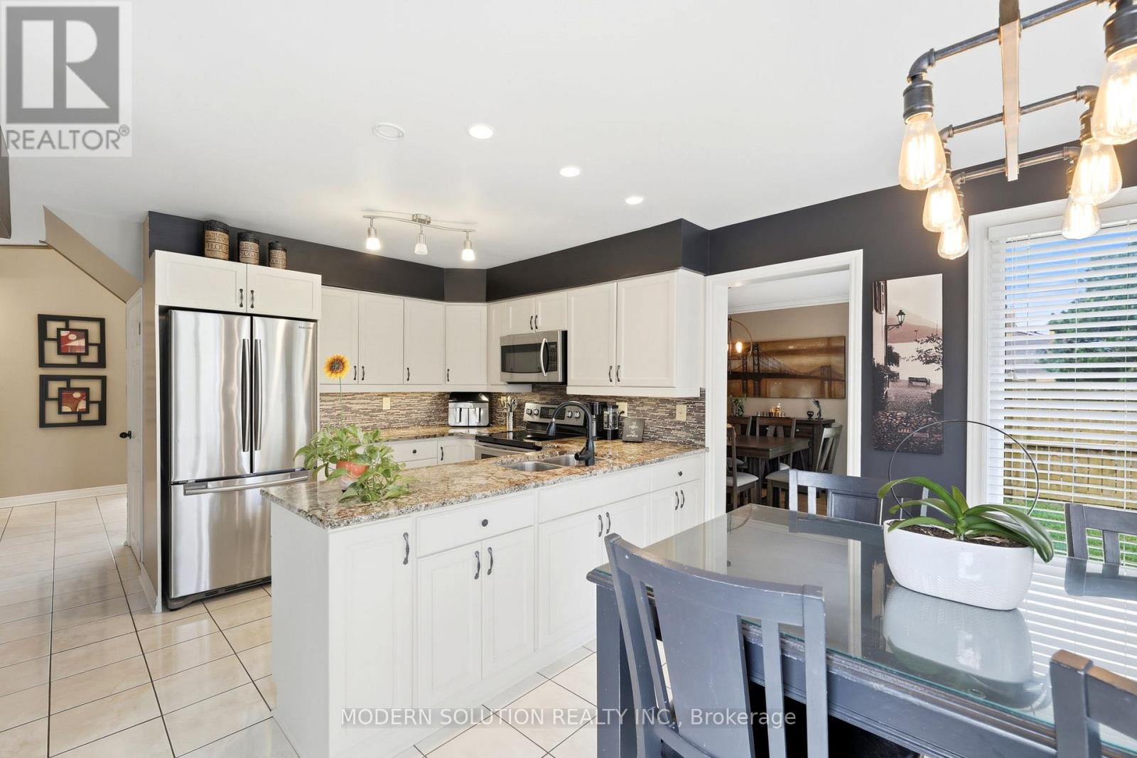 198 Pine Valley Drive, London South, Ontario  N6J 4N7 - Photo 13 - X13217964