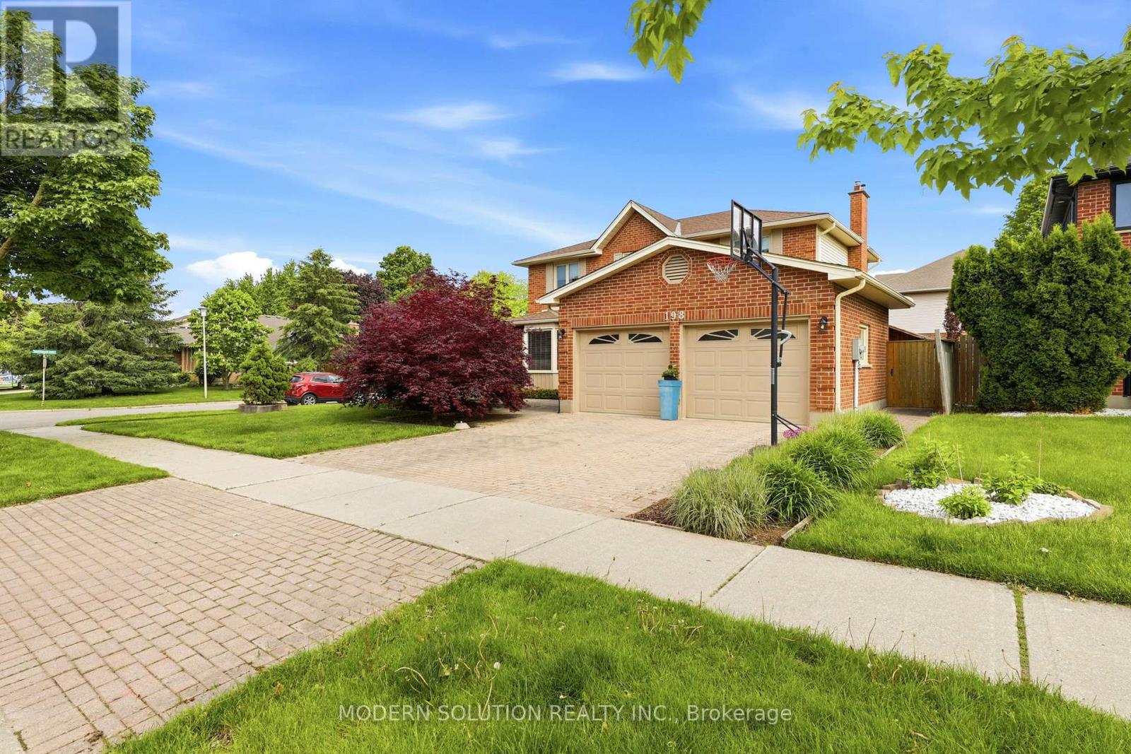 198 Pine Valley Drive, London South, Ontario  N6J 4N7 - Photo 3 - X13217964
