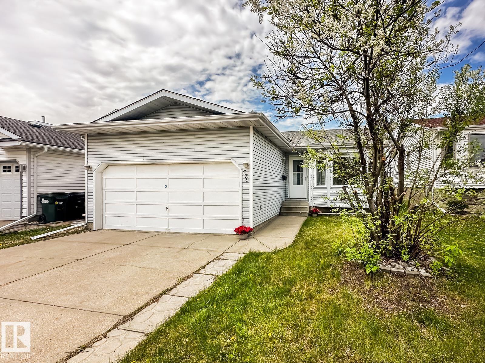 576 RAINBOW CR, sherwood park, Alberta