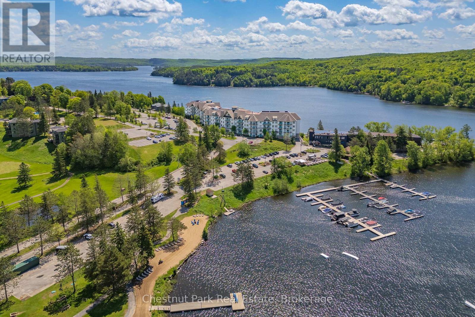 206 - 25 Pen Lake Point Road, Huntsville, Ontario  P1H 1A9 - Photo 3 - X12965954