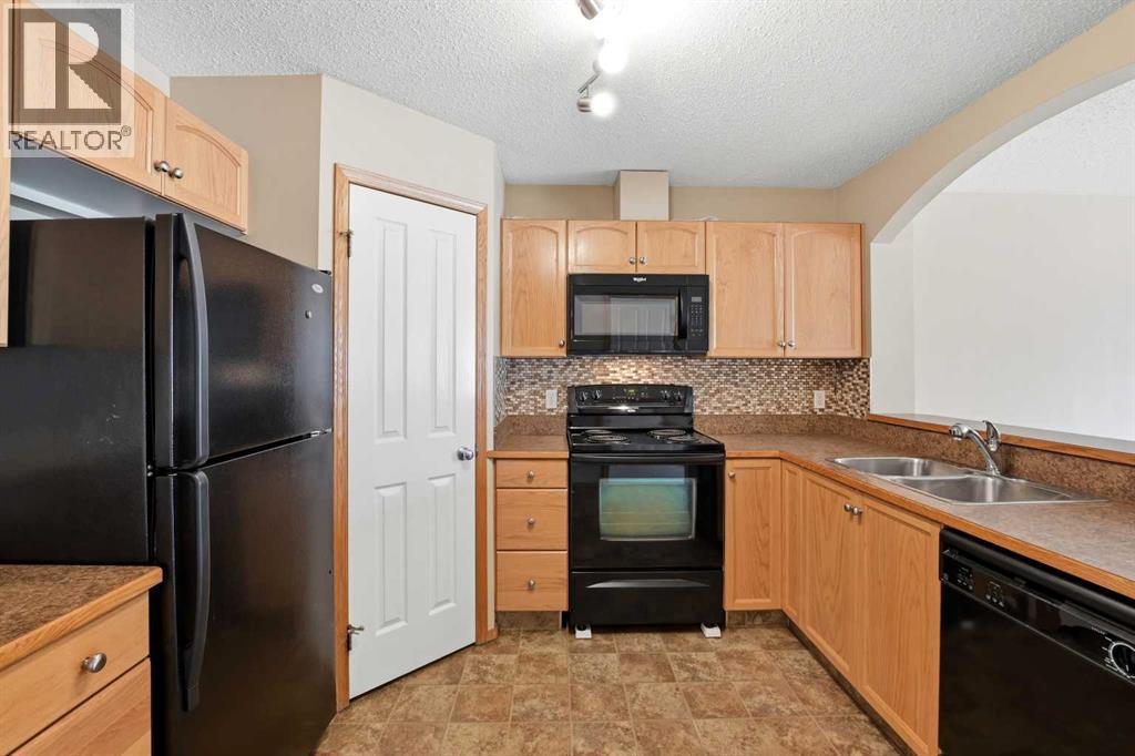 424 Jenkins Drive, Red Deer, Alberta  T4P 3X1 - Photo 3 - A2315139