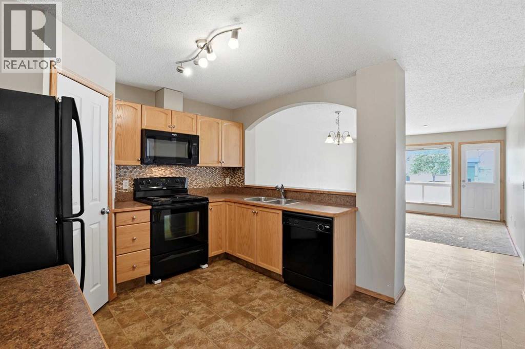 424 Jenkins Drive, Red Deer, Alberta  T4P 3X1 - Photo 4 - A2315139