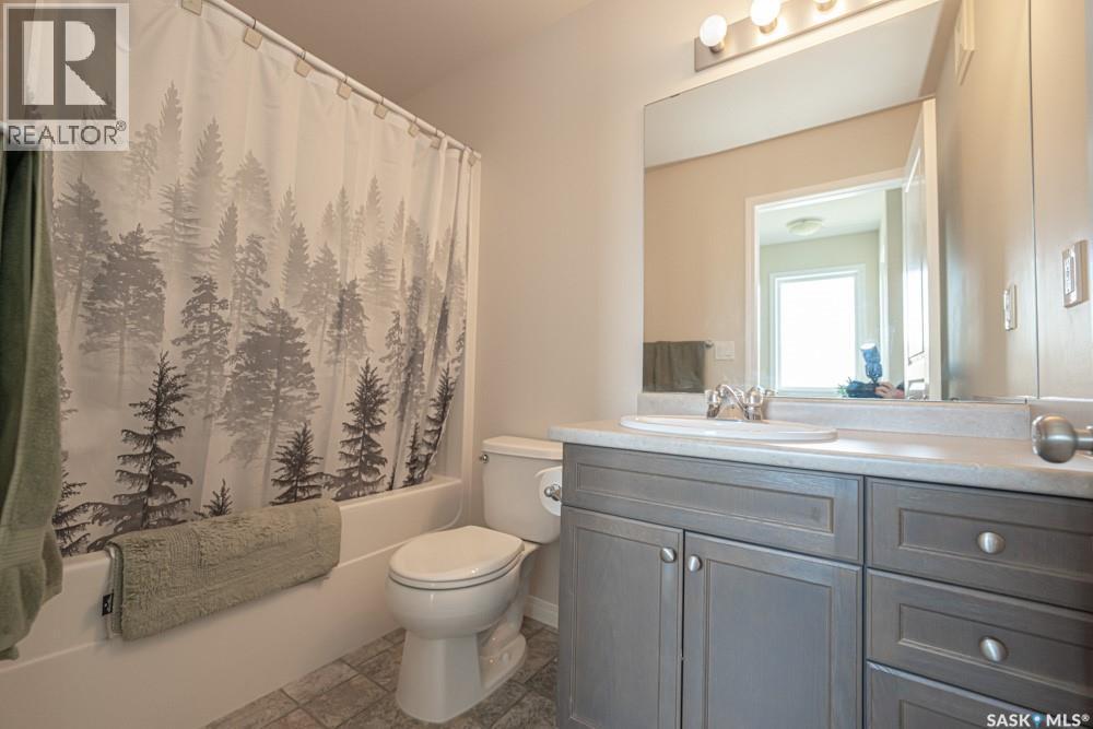 363 Levalley Cove, Saskatoon, Saskatchewan  S7T 0H5 - Photo 16 - SK037655