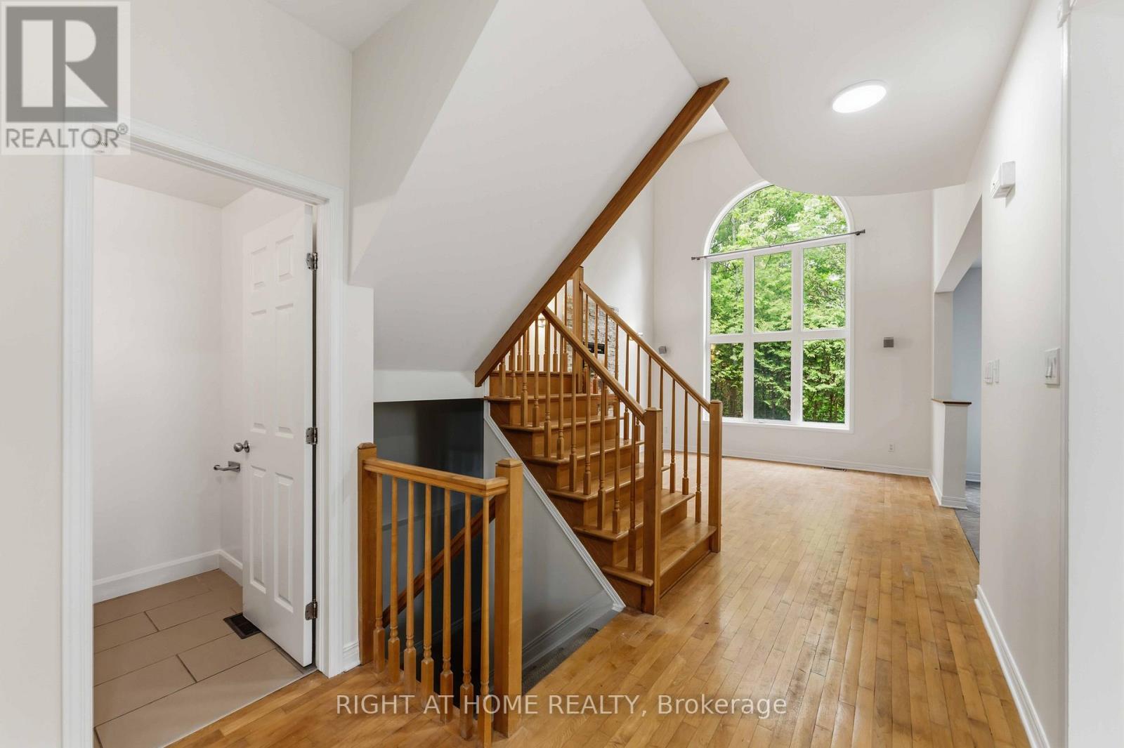 281 Goldridge Drive, Ottawa, Ontario  K2T 1H4 - Photo 6 - X13217982