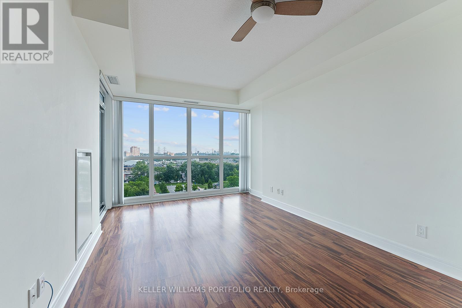 910 - 35 Brian Peck Crescent, Toronto, Ontario  M4G 4J7 - Photo 10 - C13217976