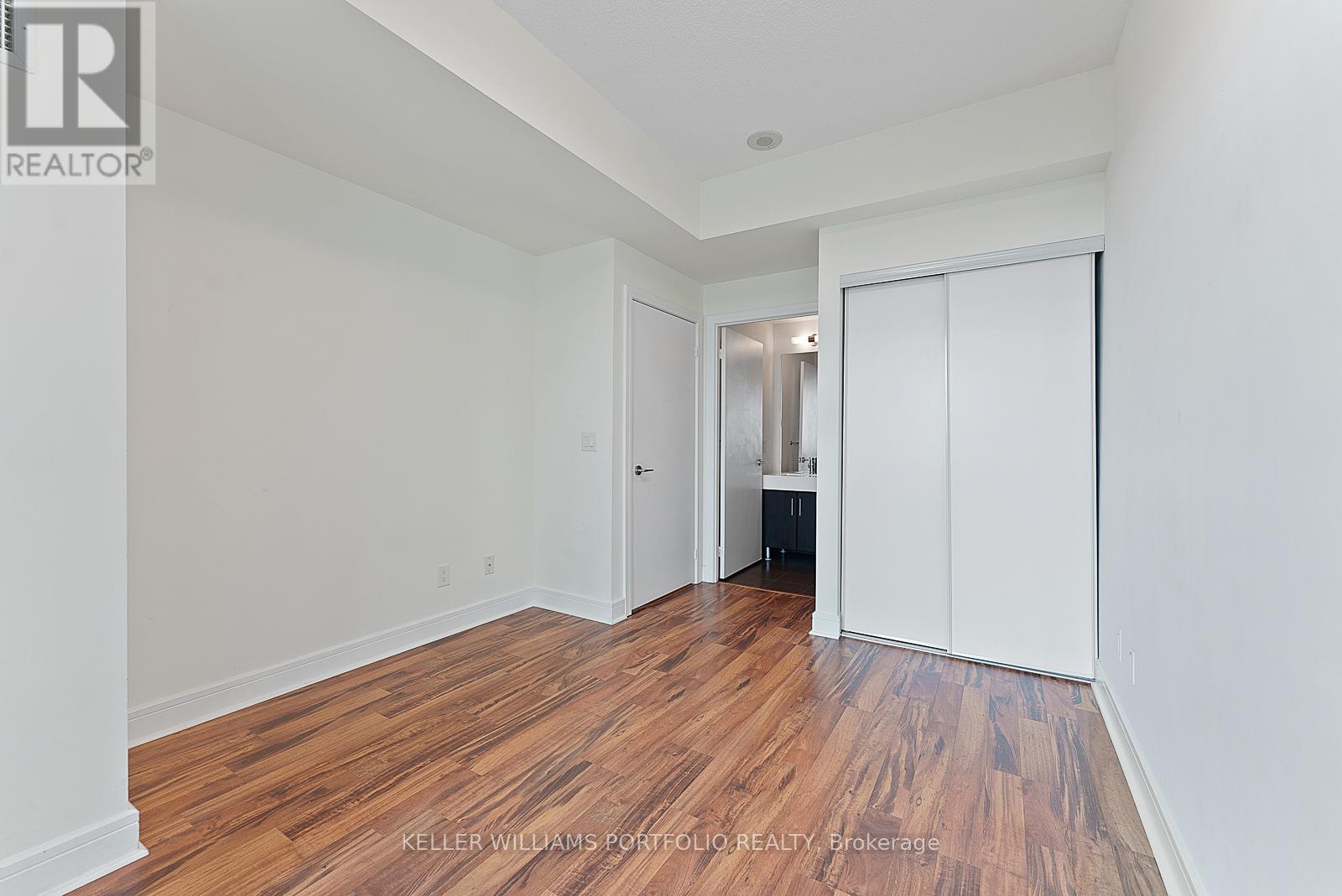910 - 35 Brian Peck Crescent, Toronto, Ontario  M4G 4J7 - Photo 18 - C13217976