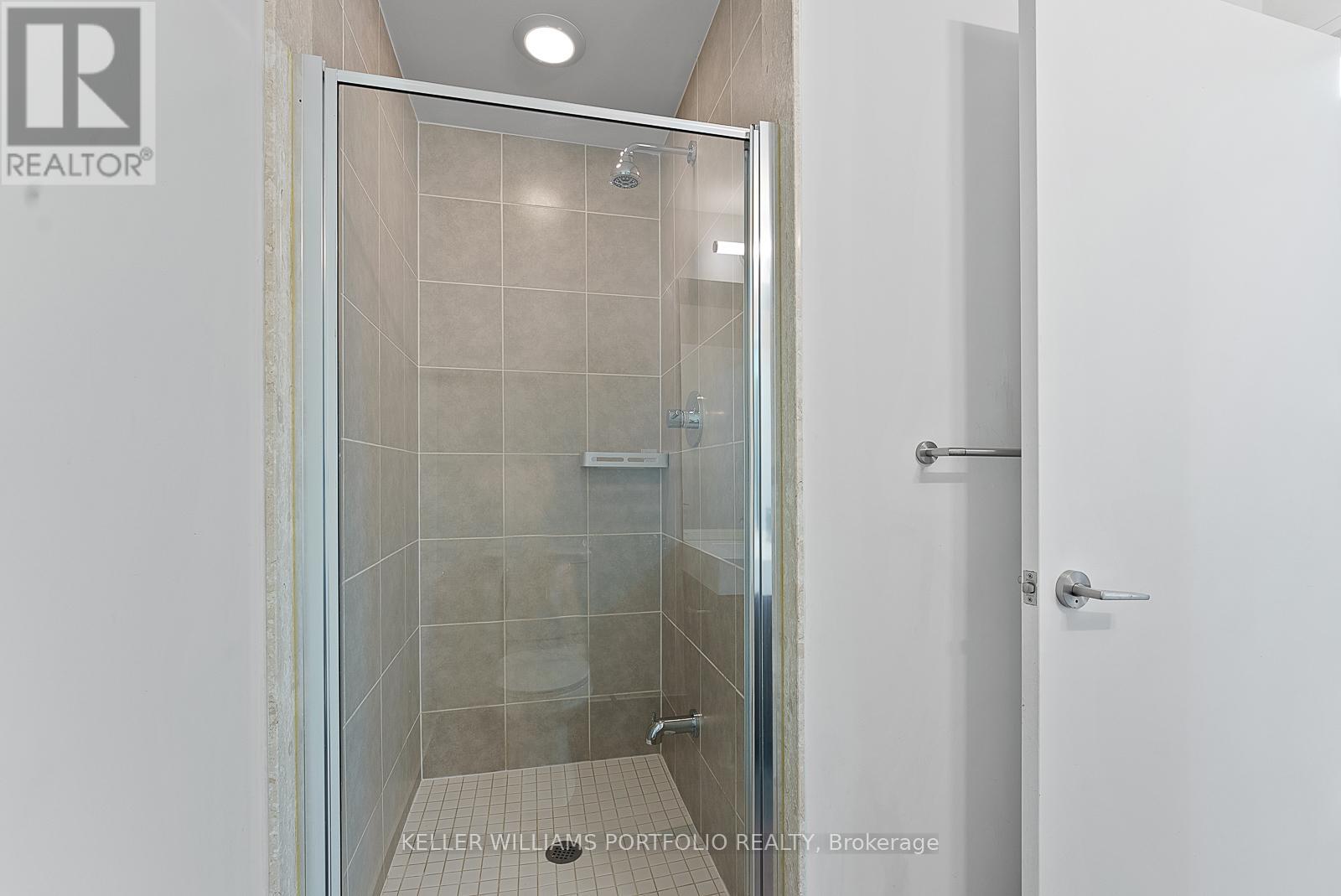 910 - 35 Brian Peck Crescent, Toronto, Ontario  M4G 4J7 - Photo 25 - C13217976