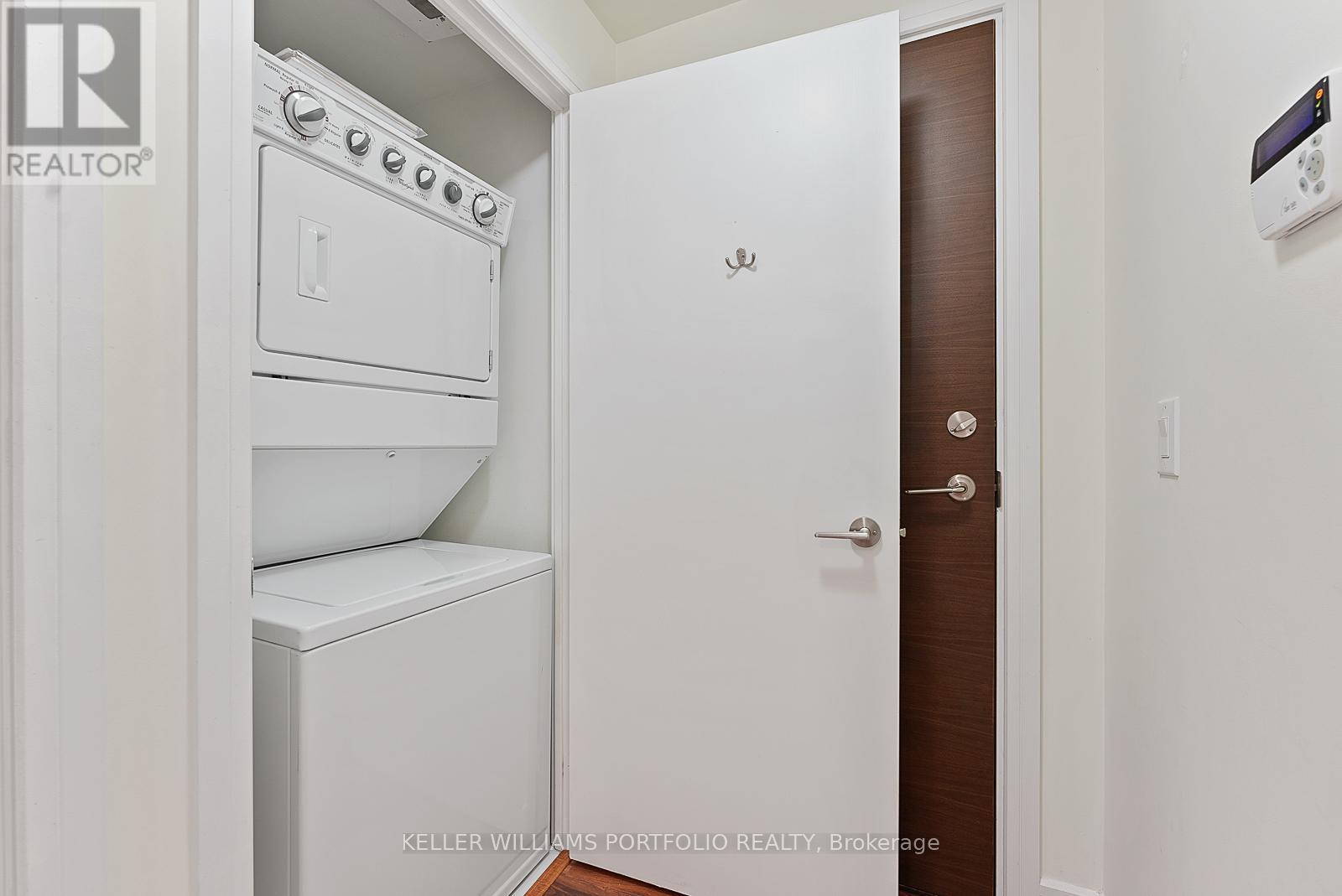 910 - 35 Brian Peck Crescent, Toronto, Ontario  M4G 4J7 - Photo 26 - C13217976