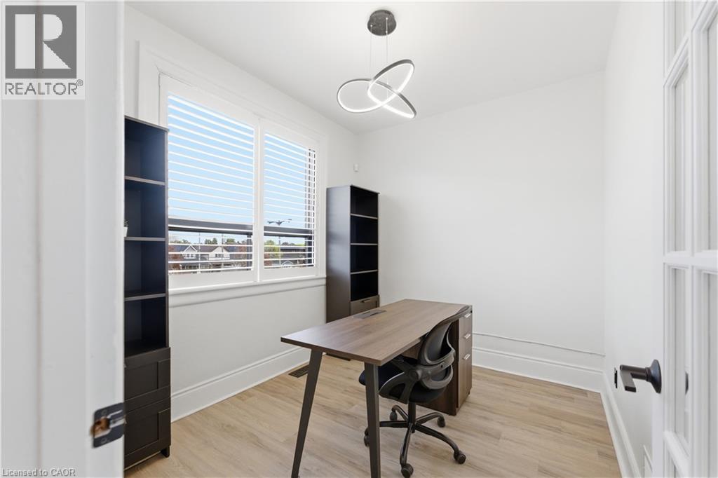 294 Ottawa Street N Unit# Upper B, Hamilton, Ontario  L8H 3Z9 - Photo 7 - 40813088