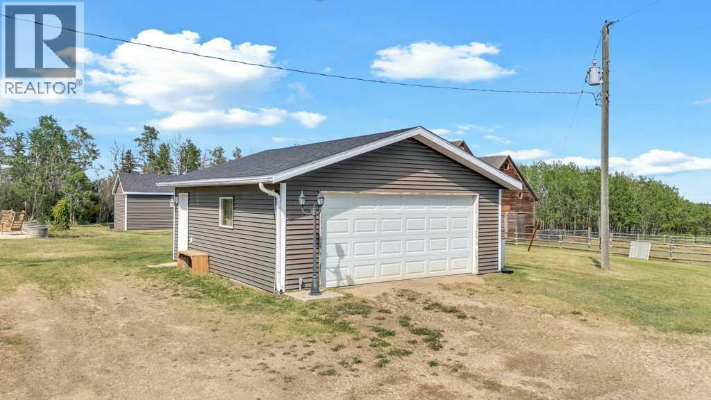 421011 Range Road 274, Rural Ponoka County, Alberta  T4J 1K3 - Photo 43 - A2316312