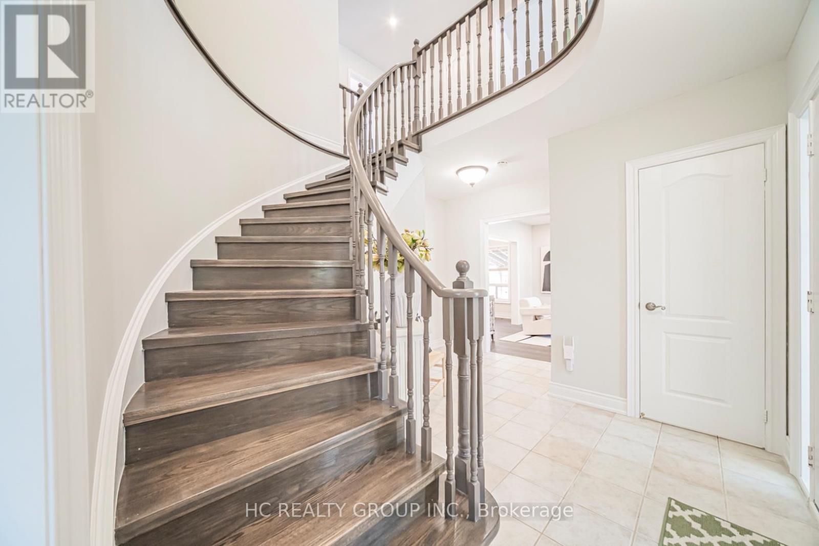 483 Menczel Crescent, Newmarket, Ontario  L3X 2P6 - Photo 21 - N13217104