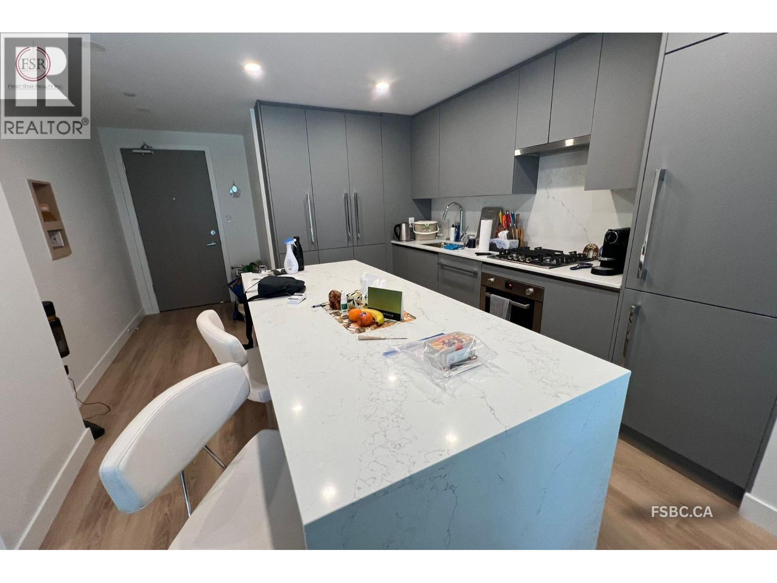 7977 Lansdowne Rd, Richmond, British Columbia  V6X 0X7 - Photo 14 - R3129977