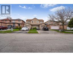 1405 ANTON SQUARE, Pickering, Ontario