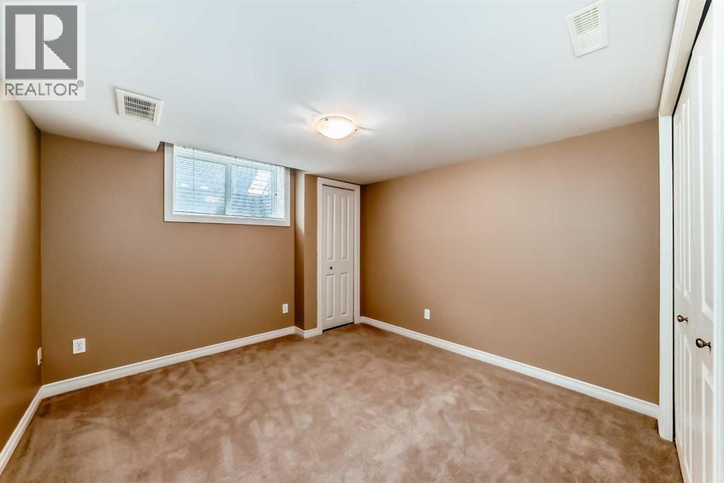 22 Everhollow Rise Sw, Calgary, Alberta  T2Y 5H2 - Photo 43 - A2311688