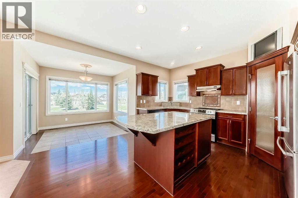 22 Everhollow Rise Sw, Calgary, Alberta  T2Y 5H2 - Photo 7 - A2311688