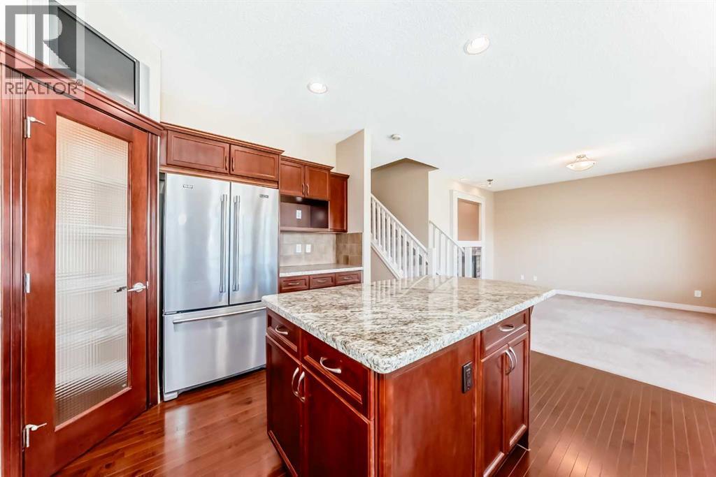 22 Everhollow Rise Sw, Calgary, Alberta  T2Y 5H2 - Photo 4 - A2311688