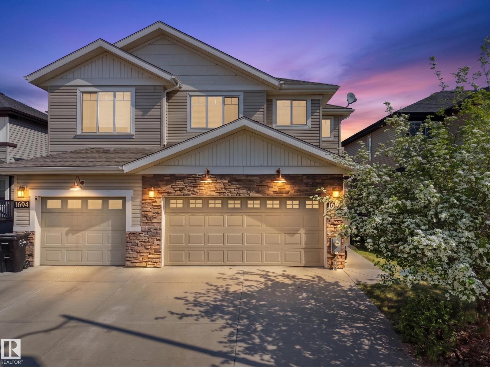 1692 Cunningham Wy SW, Edmonton, Alberta  T6W 0W5 - Photo 1 - E4490937
