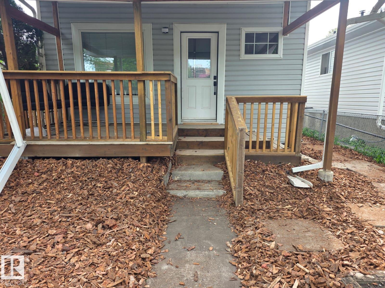 10656 93 ST NW, edmonton, Alberta