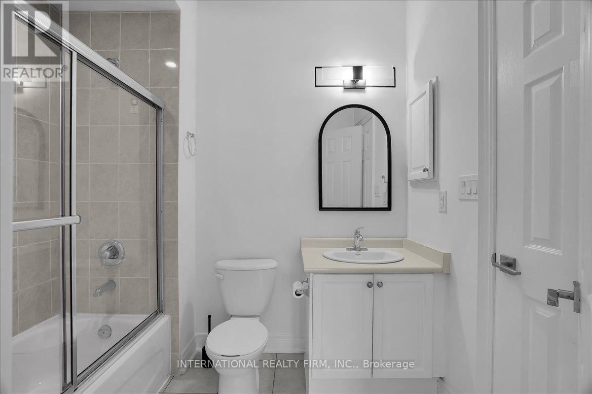 2014 Lakeshore Road W, Mississauga, Ontario  L5J 1J8 - Photo 22 - W13217974