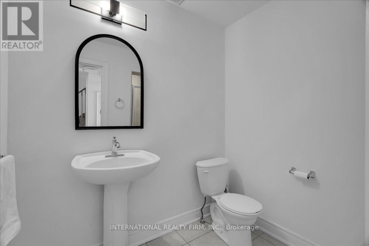 2014 Lakeshore Road W, Mississauga, Ontario  L5J 1J8 - Photo 27 - W13217974