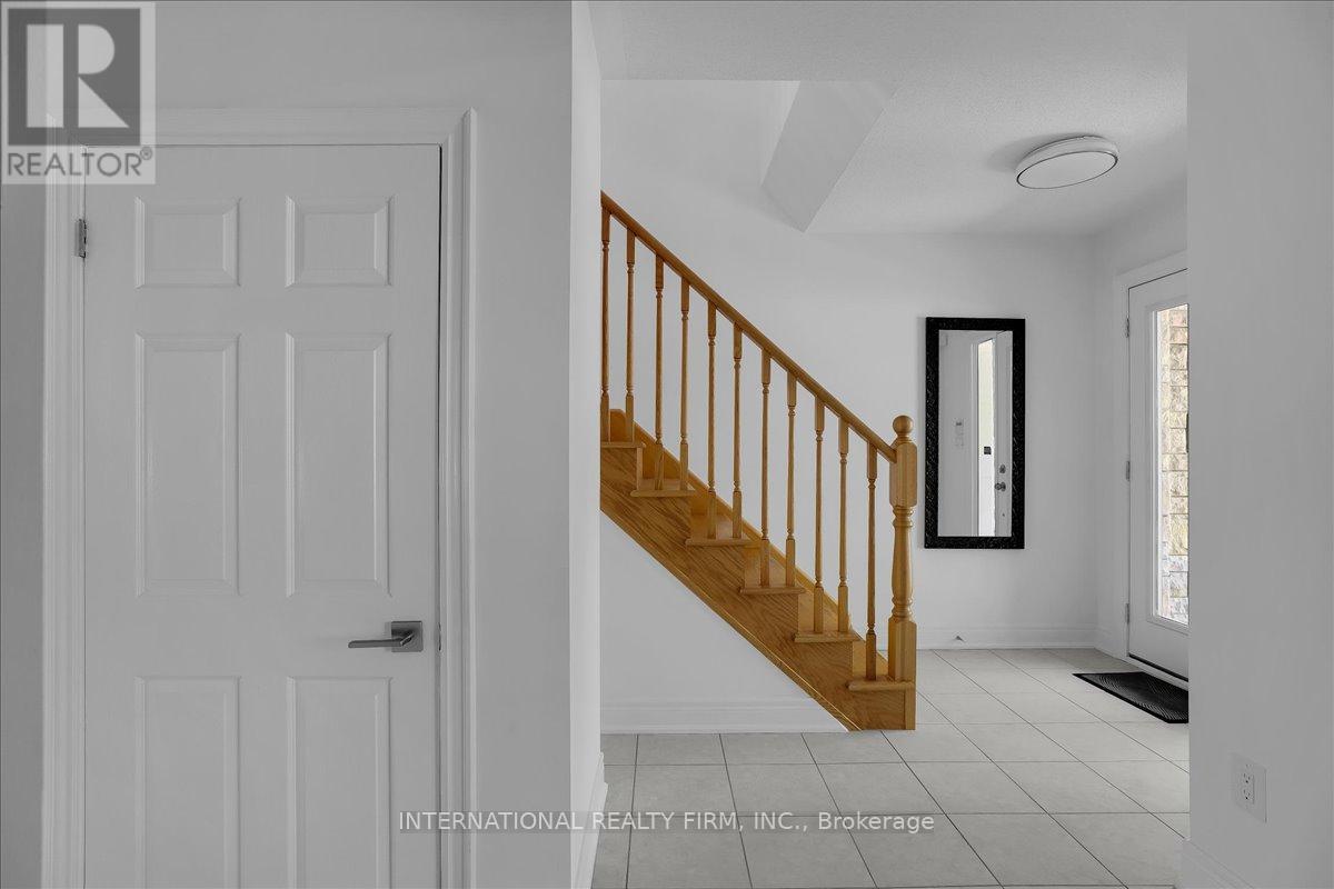 2014 Lakeshore Road W, Mississauga, Ontario  L5J 1J8 - Photo 29 - W13217974