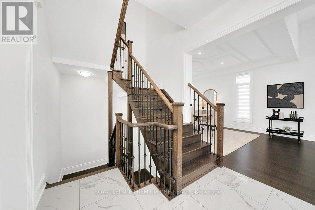 79 Amos Drive, Caledon, Ontario  L7E 4L7 - Photo 5 - W13218000