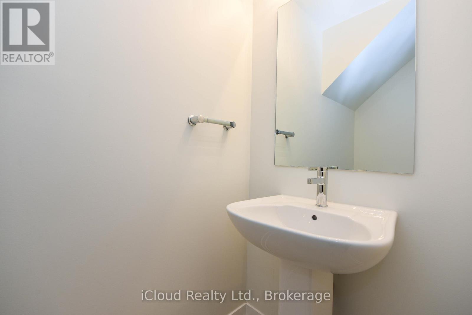22 - 3425 Ridgeway Drive, Mississauga, Ontario  L5L 0B9 - Photo 12 - W13218008