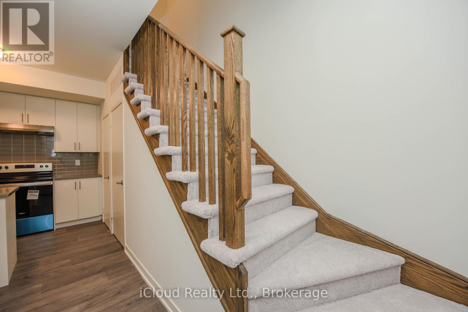 22 - 3425 Ridgeway Drive, Mississauga, Ontario  L5L 0B9 - Photo 14 - W13218008