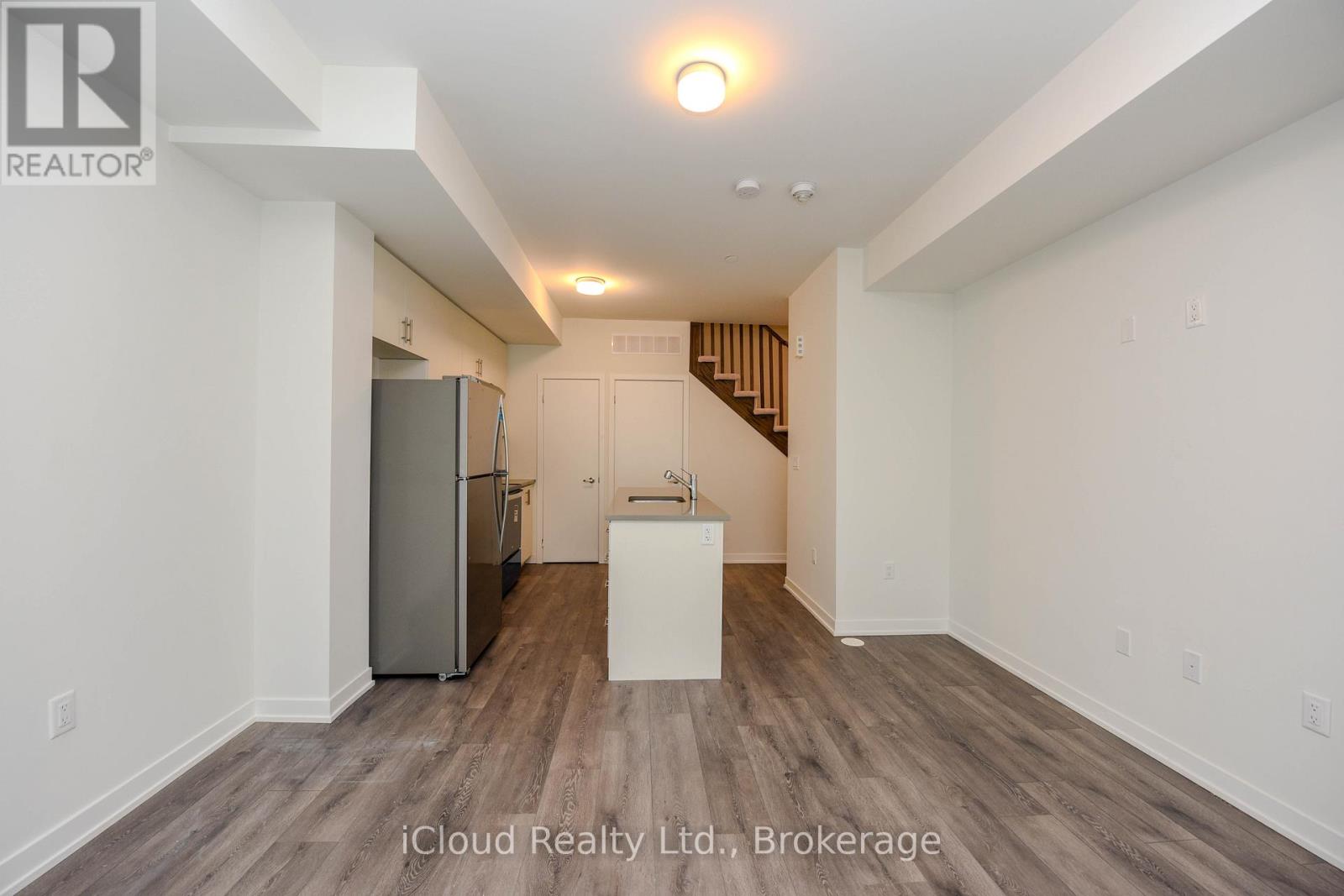 22 - 3425 Ridgeway Drive, Mississauga, Ontario  L5L 0B9 - Photo 6 - W13218008