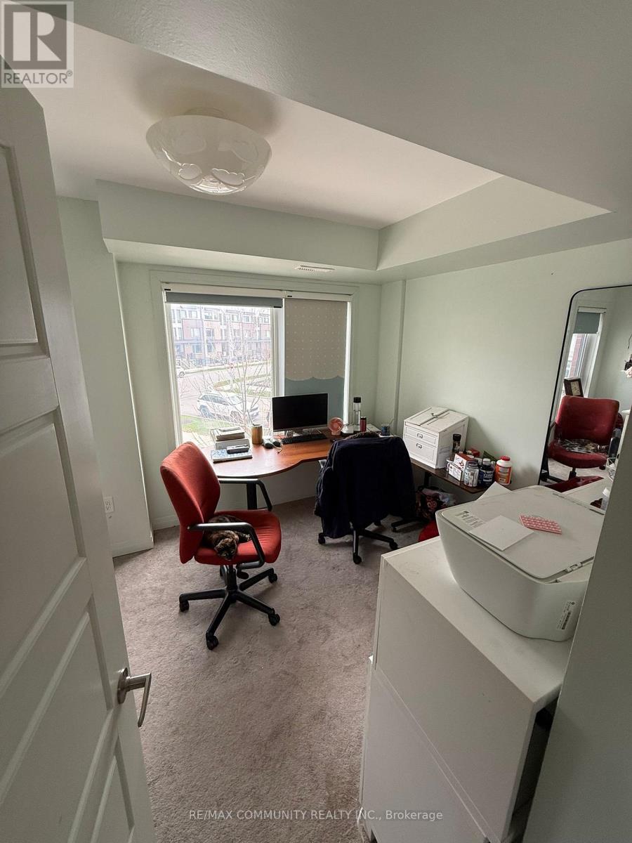 46 Sarah Jackson Crescent, Toronto, Ontario  M3K 0B6 - Photo 19 - W13218012