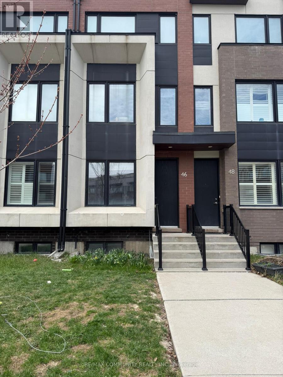 46 Sarah Jackson Crescent, Toronto, Ontario  M3K 0B6 - Photo 2 - W13218012