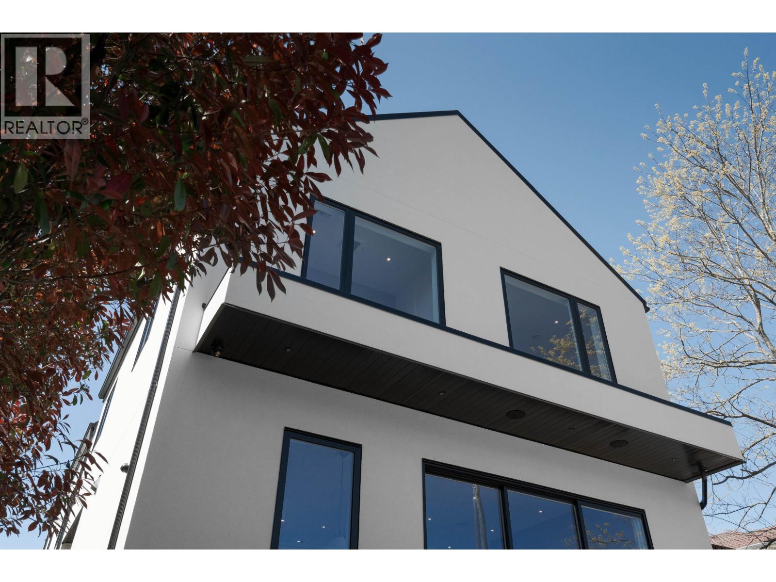 2258 GARDEN DRIVE, Vancouver, British Columbia