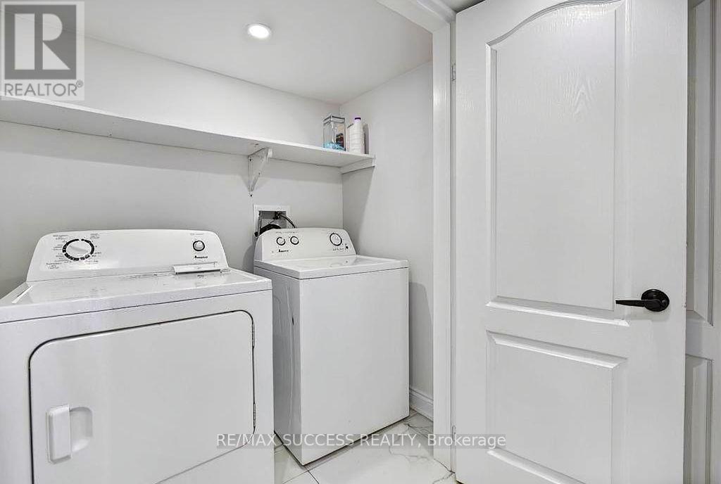 64 Garth Trails Crescent, Hamilton, Ontario  L9B 2X1 - Photo 31 - X13218006
