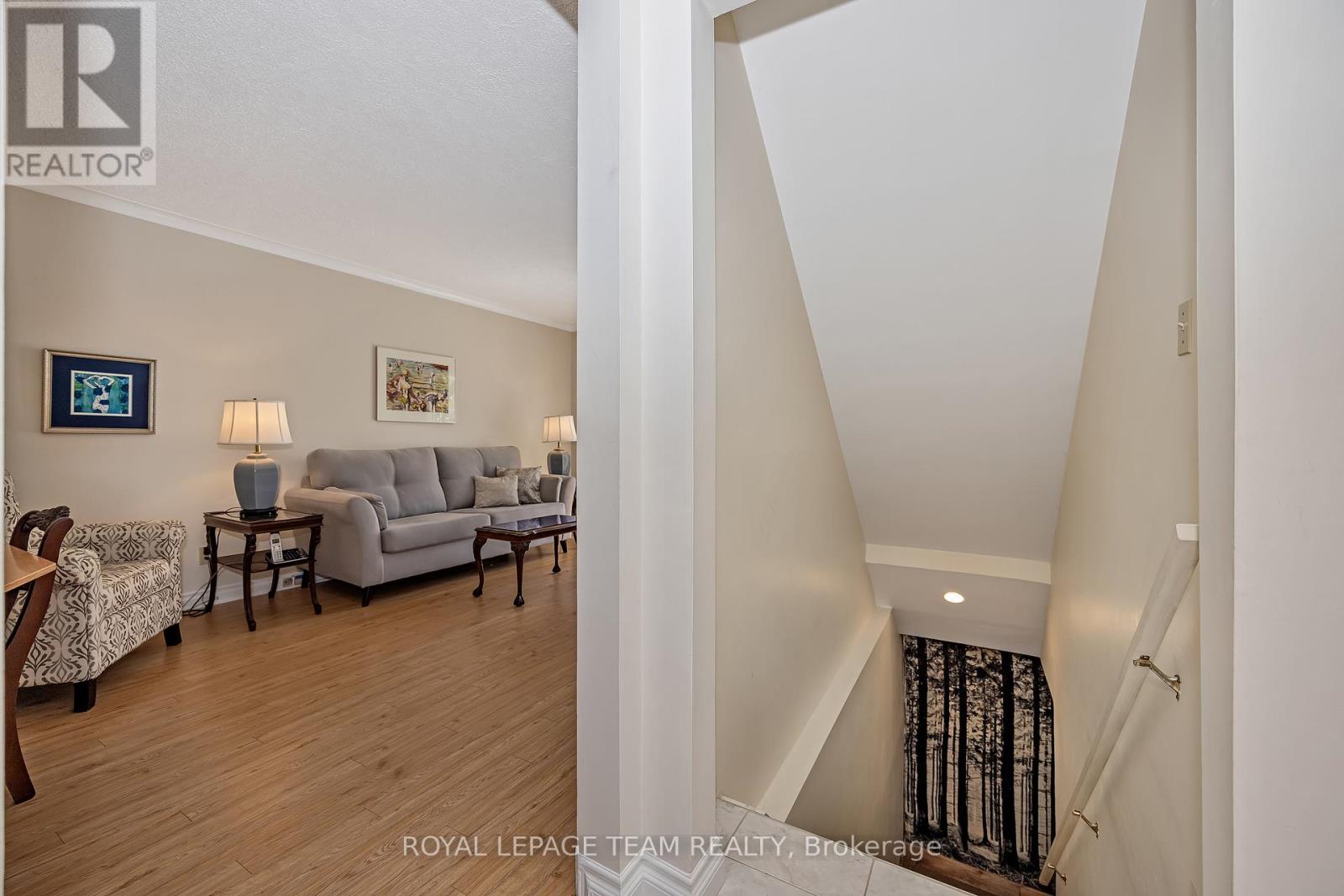 60 Horner Drive, Ottawa, Ontario  K2H 5E9 - Photo 37 - X13218020
