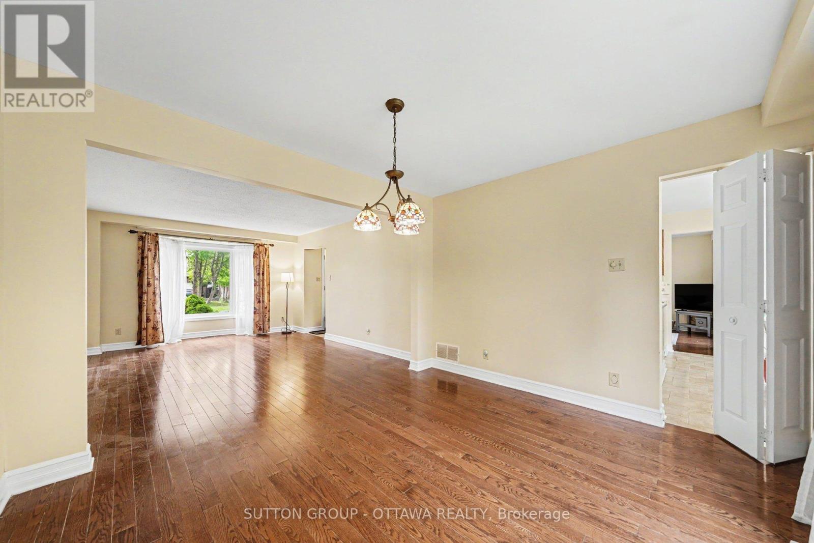 57 Constable Street, Ottawa, Ontario  K2J 3E9 - Photo 15 - X13218026