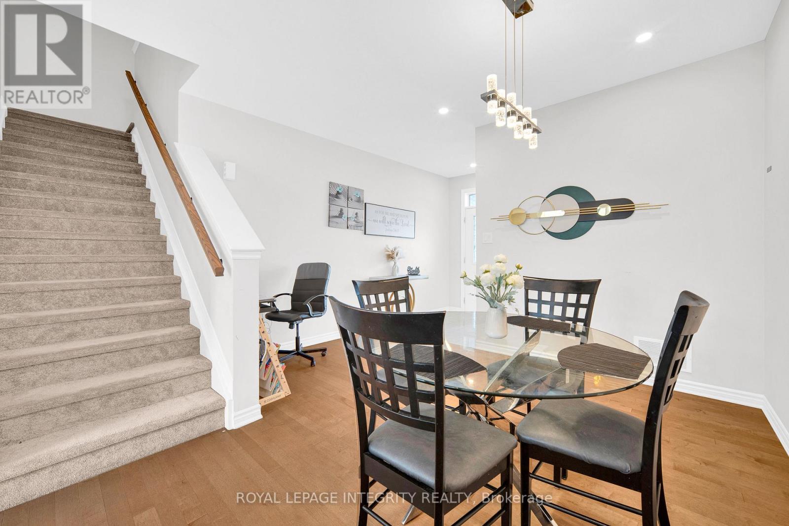 16 Focality Crescent, Ottawa, Ontario  K1M 0N3 - Photo 5 - X13218072