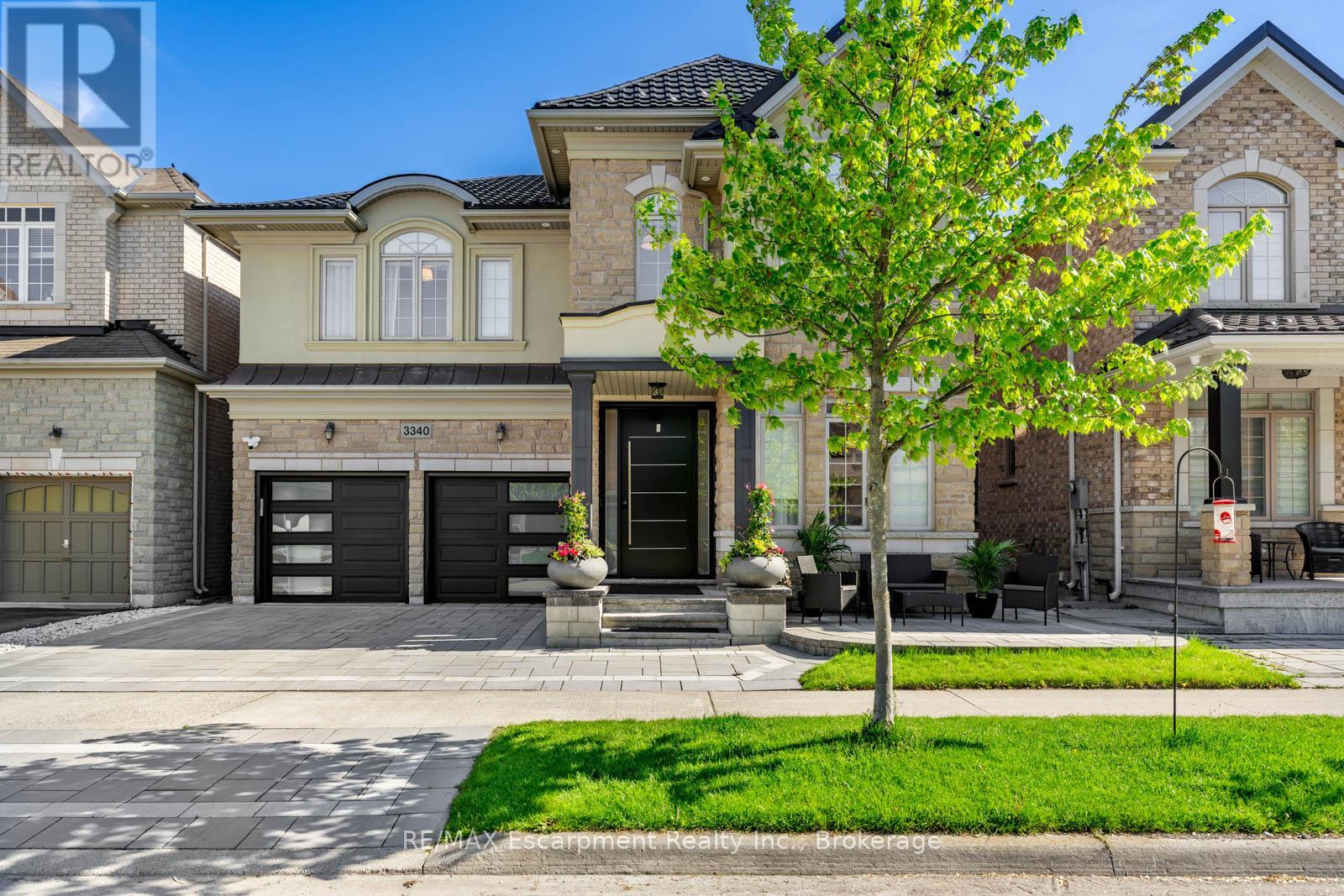 3340 Terra Cotta Lane, Burlington, Ontario  L7M 0L5 - Photo 2 - W13218076
