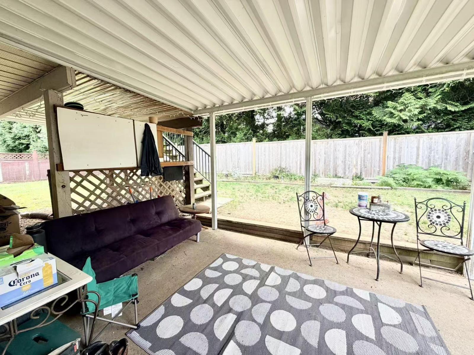 Ground Level 82xx 167a Street, Surrey, British Columbia  V4N 3H5 - Photo 3 - R3125725