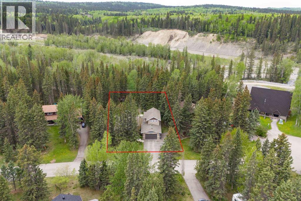 12 Redwood Meadows Close, Rural Rocky View County, Alberta  T3Z 1A3 - Photo 1 - A2305205