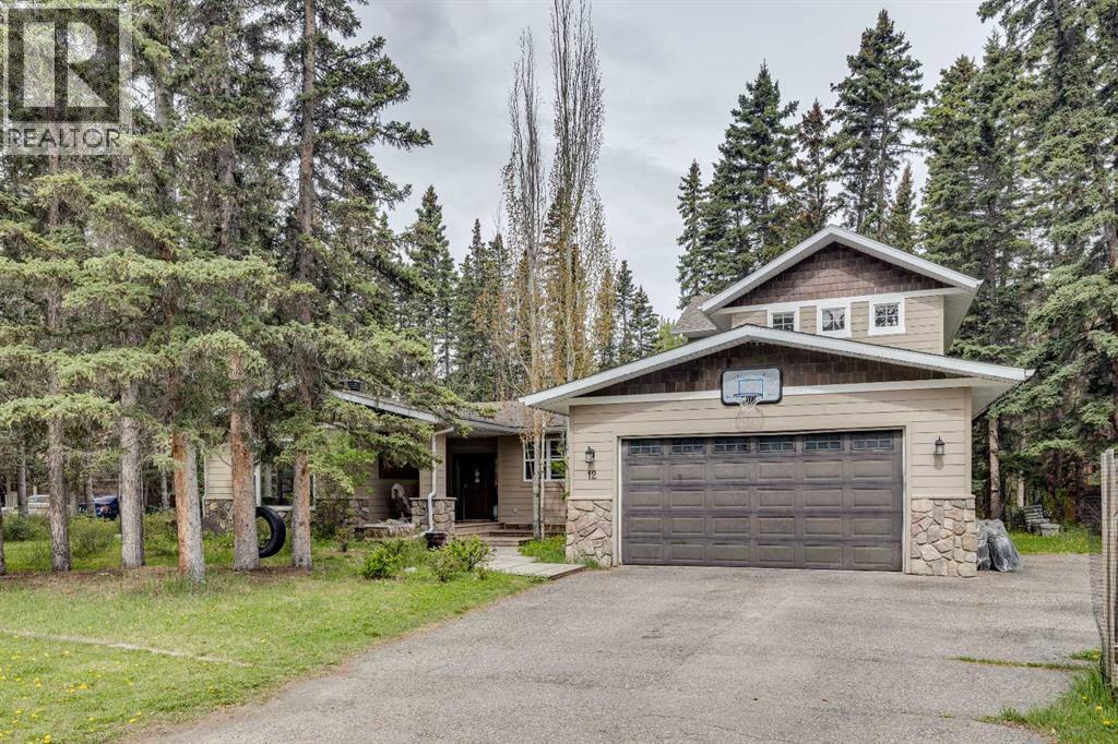 12 Redwood Meadows Close, Rural Rocky View County, Alberta  T3Z 1A3 - Photo 2 - A2305205